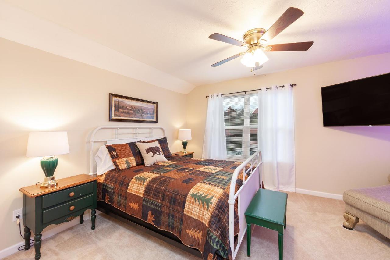 Villa Hideaway Cove Sevierville Esterno foto
